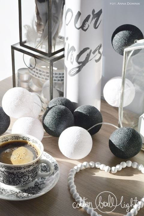 Cotton Balls Black&White 10L Cotton Balls Black&White 10L