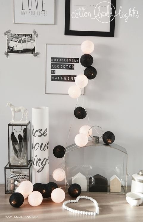 Cotton Balls Black&White 10L Cotton Balls Black&White 10L