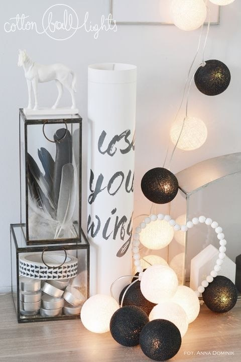 Cotton Balls Black&White 10L Cotton Balls Black&White 10L
