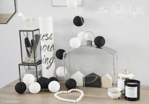 Cotton Balls Black&White 10L Cotton Balls Black&White 10L