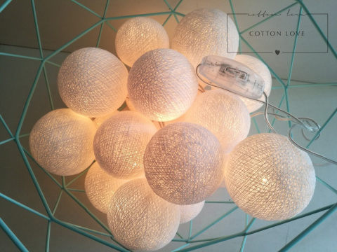 Cotton balls ALL WHITE II gat - 20 lampek Cotton balls ALL WHITE II gat - 20 lampek