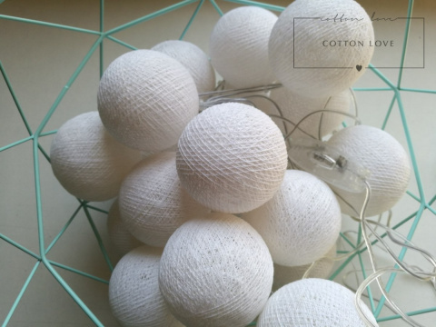Cotton balls ALL WHITE II gat - 20 lampek Cotton balls ALL WHITE II gat - 20 lampek