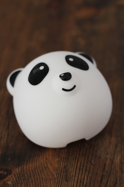 Lampka ścienna PUFI Panda z pilotem Lampka ścienna PUFI Panda z pilotem